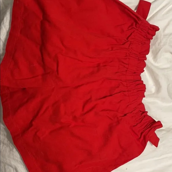 Shorts, brand: Forever 21, size: Medium, red - Picture 2 of 2
